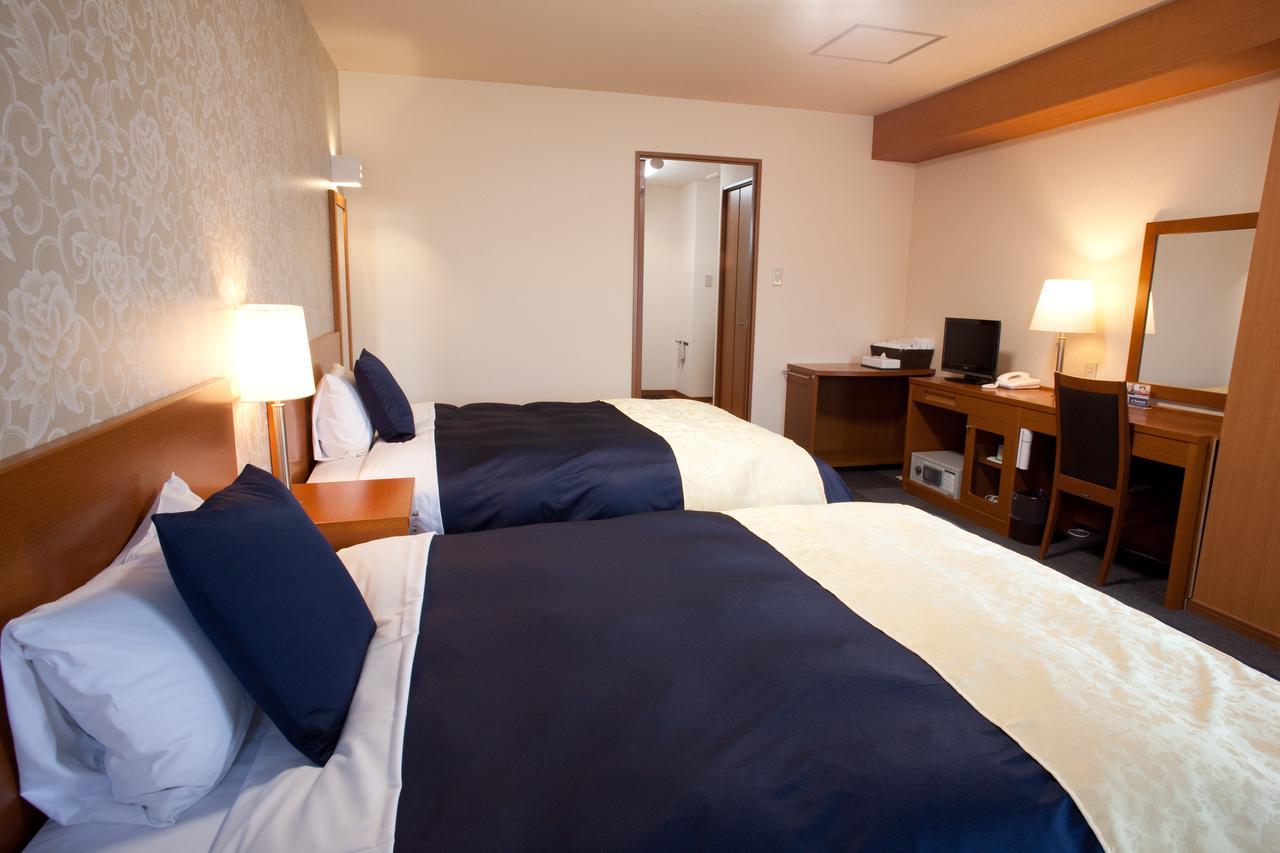 Business Hotel Shinten إِمارِ المظهر الخارجي الصورة