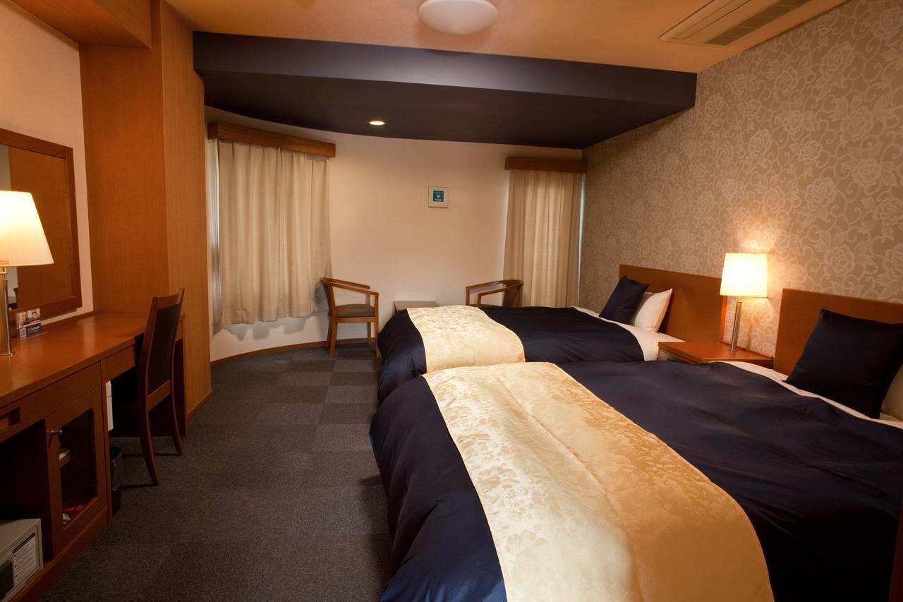 Business Hotel Shinten إِمارِ المظهر الخارجي الصورة